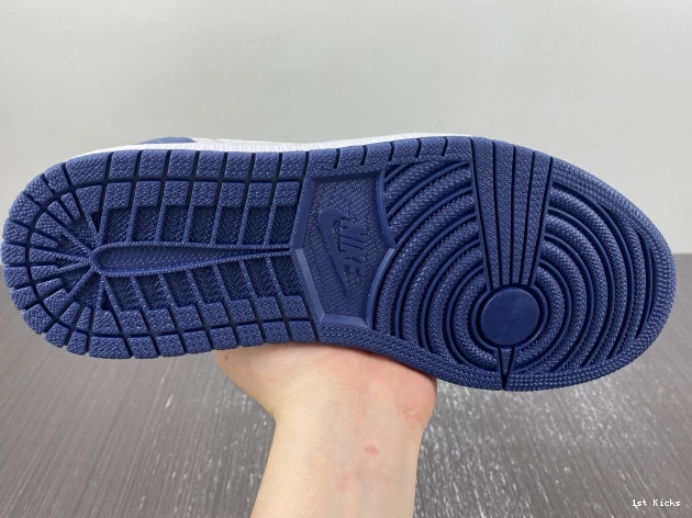 Navy Jordan CJ7891-400 SB 1 Low Midnight 0726